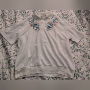 Bonworth Medium White & Floral Embroidered Short Sleeve Collared Polo